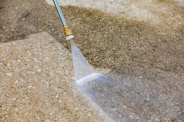 Best Parking Lot Cleaning in Moosic, PA